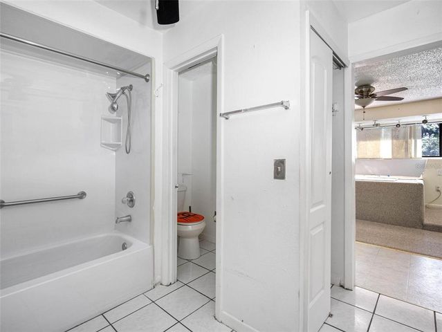 5122 PURITAN CIRCLE 5122, Tampa, FL 33617