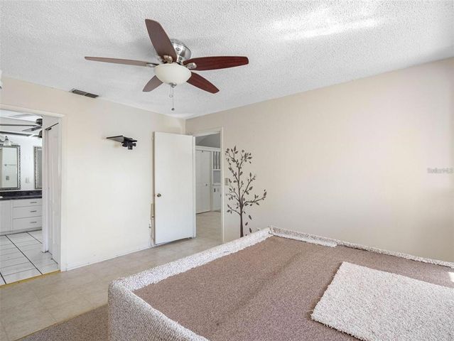 5122 PURITAN CIRCLE 5122, Tampa, FL 33617