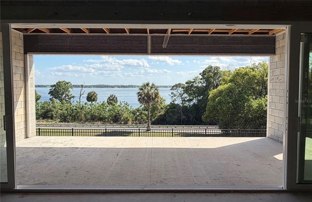 594 CASEY LOOP, Mount Dora, FL 32757