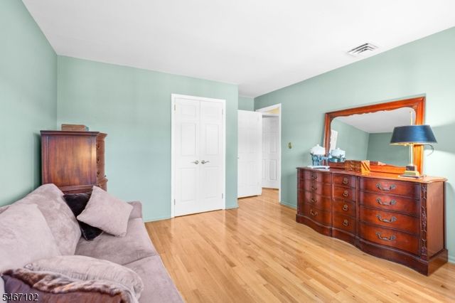 238 Saint Cloud Ave, West Orange Twp., NJ 07052
