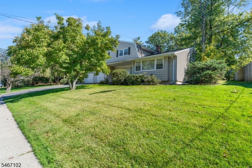 238 Saint Cloud Ave, West Orange Twp., NJ 07052 — photo 2