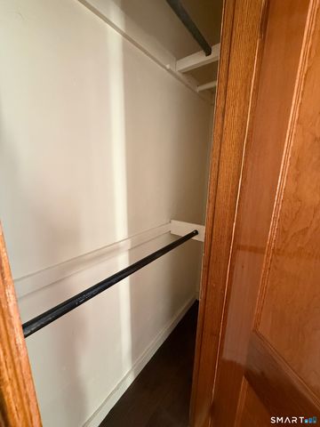 91 Alma Street 2nd Floor, Waterbury, CT 06705