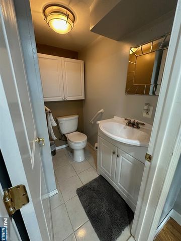 12 Truman Road, North Arlington, NJ 07031