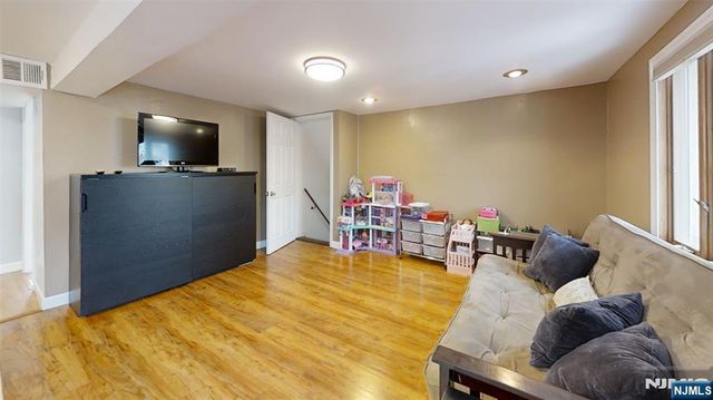 12 Truman Road, North Arlington, NJ 07031