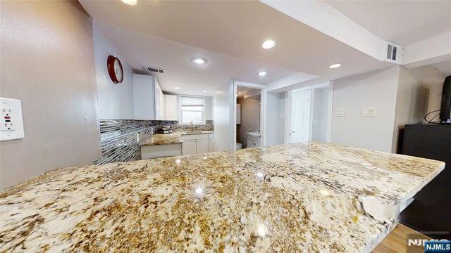 12 Truman Road, North Arlington, NJ 07031