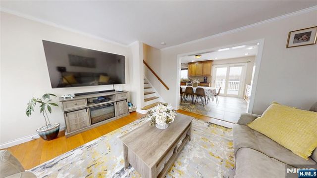 12 Truman Road, North Arlington, NJ 07031