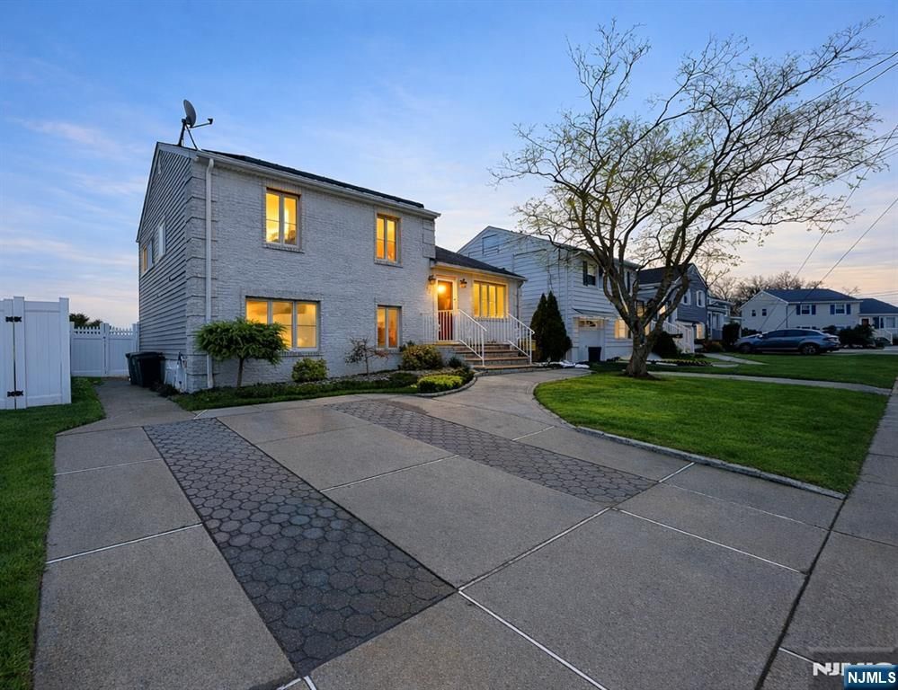 12 Truman Road, North Arlington, NJ 07031