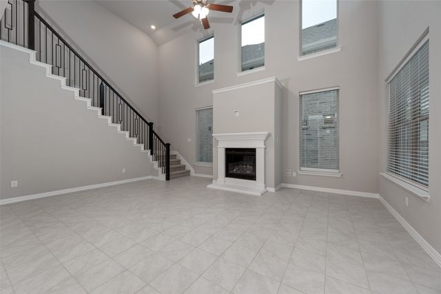 1237 Milfoil Drive, Justin, TX 76247