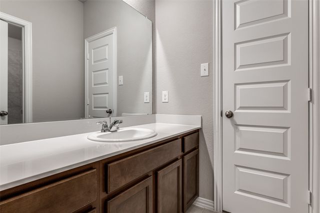 1237 Milfoil Drive, Justin, TX 76247