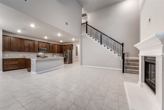 1237 Milfoil Drive, Justin, TX 76247