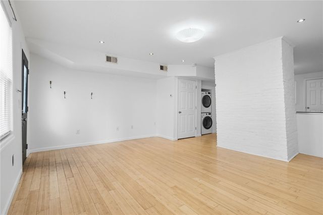 1824 Fox Way, South Side, PA 15203