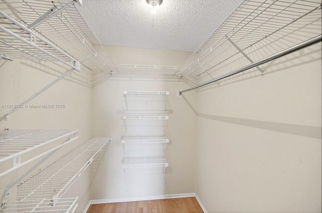 16851 NE 23rd Ave A619, North Miami Beach, FL 33160