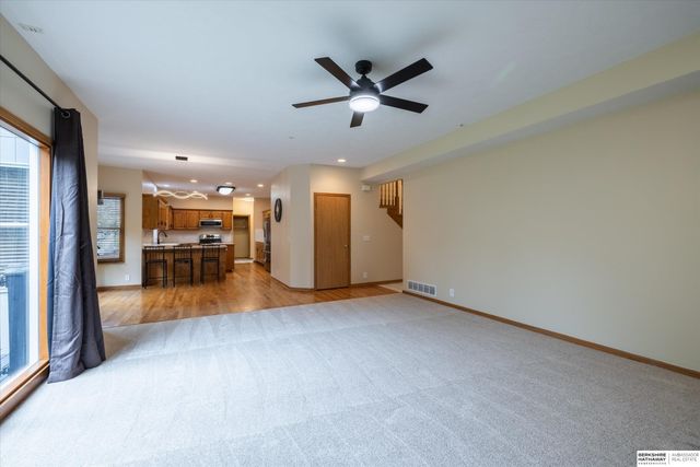 5122 N 141st Street, Omaha, NE 68164