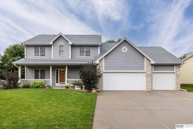 5122 N 141st Street, Omaha, NE 68164