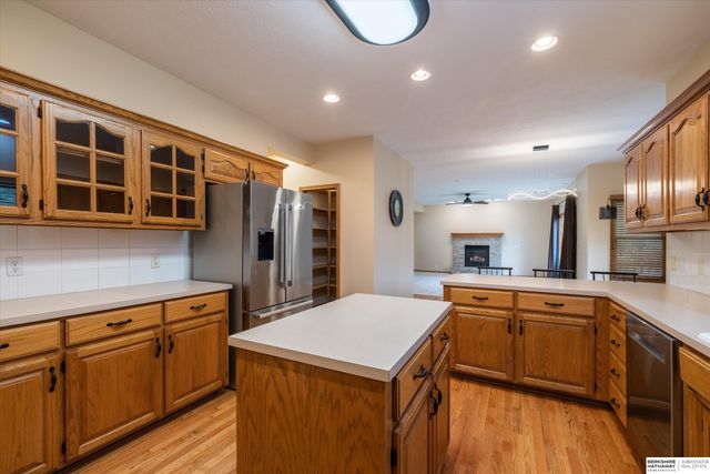 5122 N 141st Street, Omaha, NE 68164