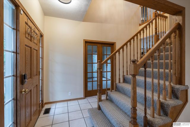 5122 N 141st Street, Omaha, NE 68164