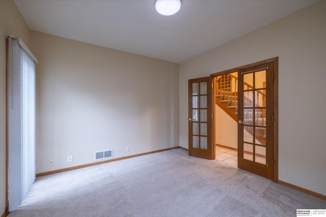 5122 N 141st Street, Omaha, NE 68164