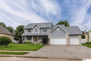 5122 N 141st Street, Omaha, NE 68164