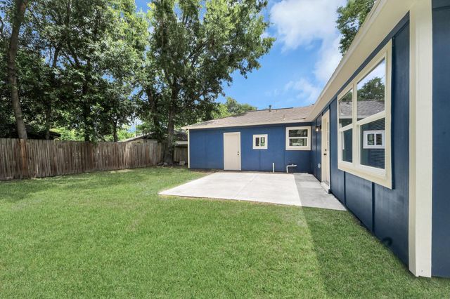 710 Canary Circle, Pasadena, TX 77502