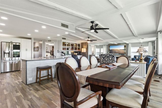 3449 N CITRUS CIRCLE 1637, Zellwood, FL 32798