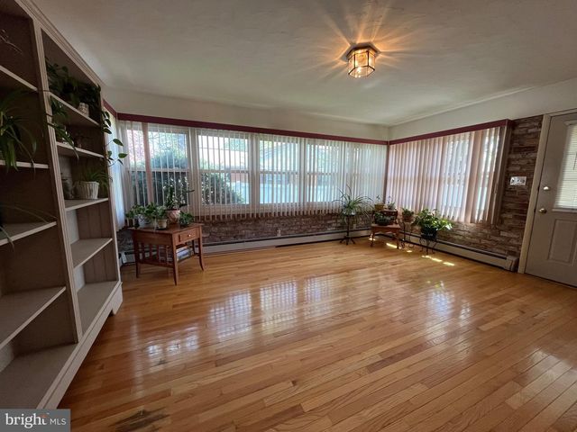 801 MCCOSH ST, Hanover, PA 17331