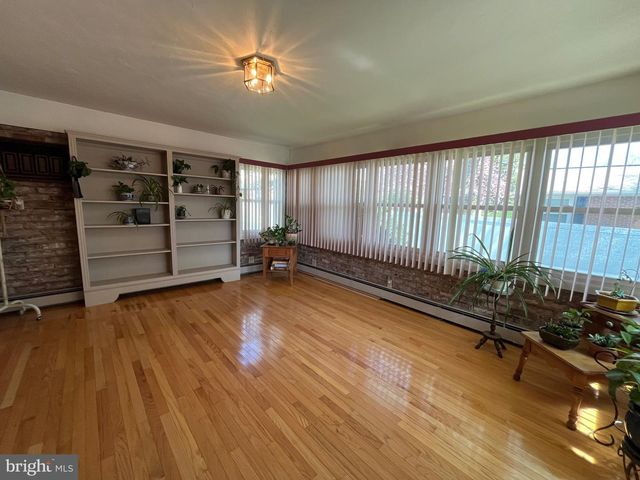 801 MCCOSH ST, Hanover, PA 17331