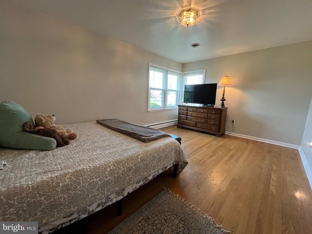 801 MCCOSH ST, Hanover, PA 17331