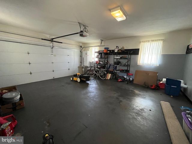 801 MCCOSH ST, Hanover, PA 17331