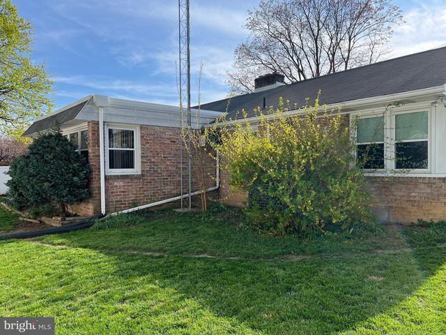 801 MCCOSH ST, Hanover, PA 17331