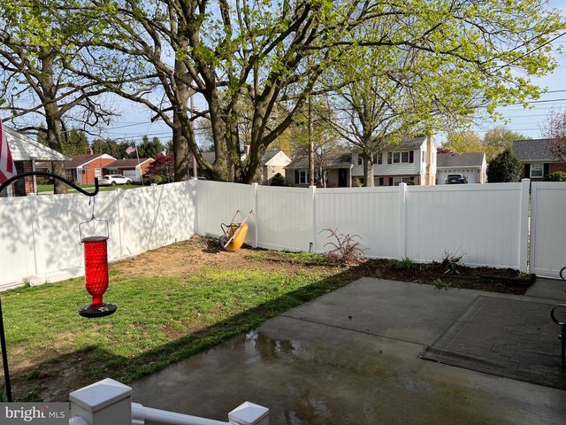 801 MCCOSH ST, Hanover, PA 17331