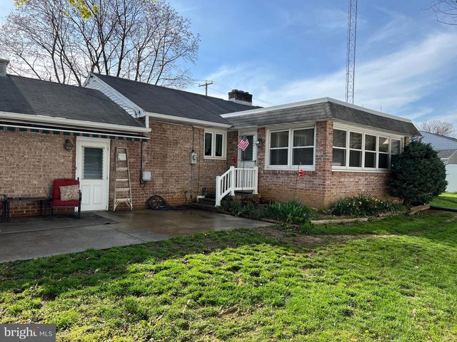 801 MCCOSH ST, Hanover, PA 17331