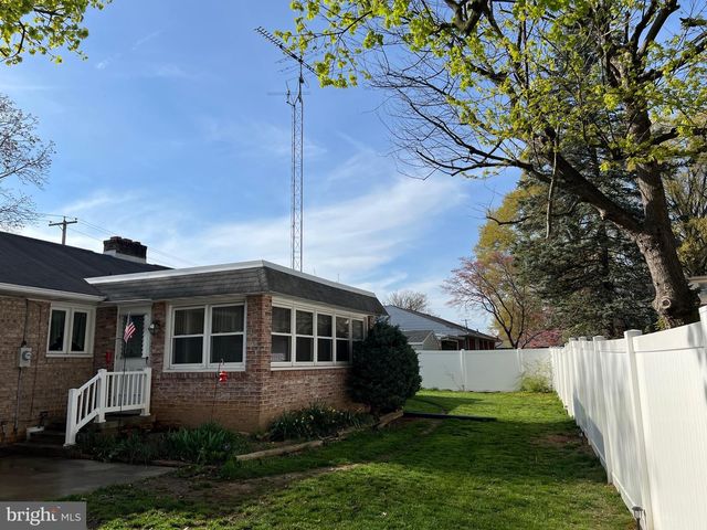 801 MCCOSH ST, Hanover, PA 17331