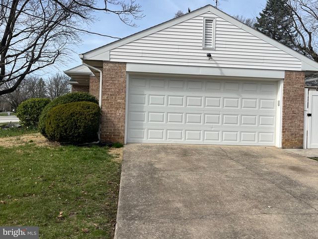 801 MCCOSH ST, Hanover, PA 17331