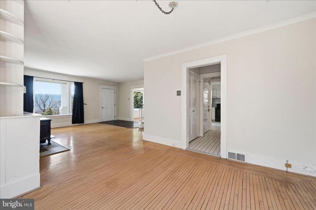 450 FOUNTAIN AVE, Reading, PA 19606