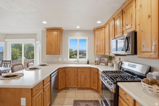 451 W MISTY SAGE WAY, Saratoga Springs, UT 84045