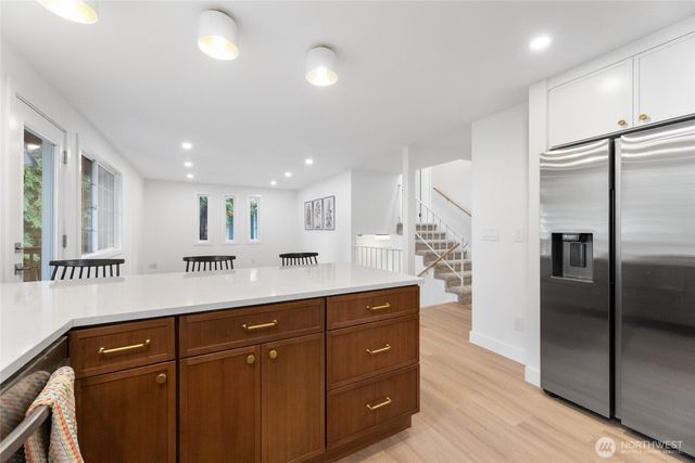 17106 NE 31st Place, Bellevue, WA 98008