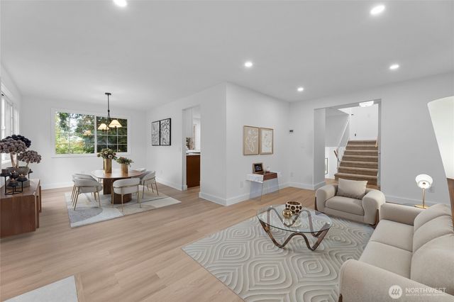 17106 NE 31st Place, Bellevue, WA 98008