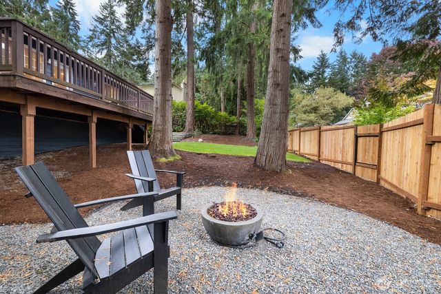 17106 NE 31st Place, Bellevue, WA 98008