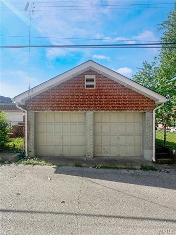 3025 Mount Pleasant Street, St Louis, MO 63111