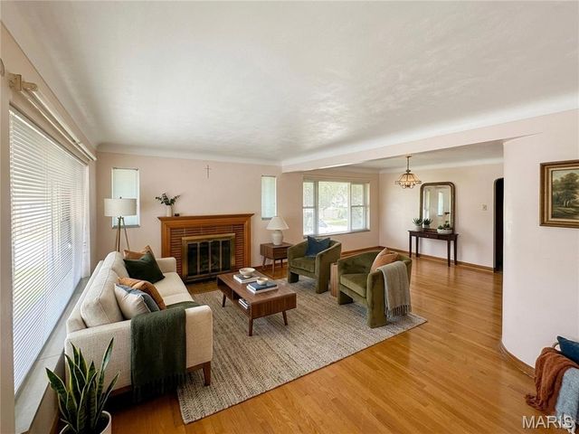 3025 Mount Pleasant Street, St Louis, MO 63111