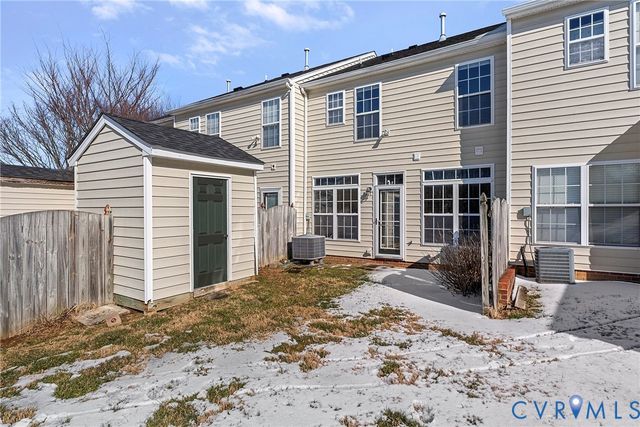 9705 Magnolia Pointe Pl, Glen Allen, VA 23059