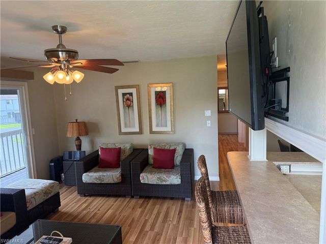 3338 Ottawa CIR 4, Fort Myers, FL 33907