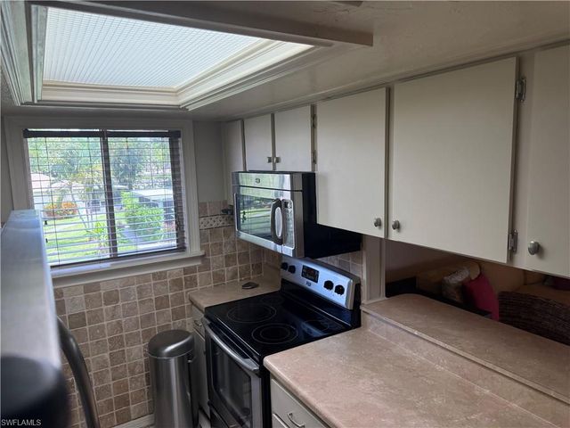 3338 Ottawa CIR 4, Fort Myers, FL 33907