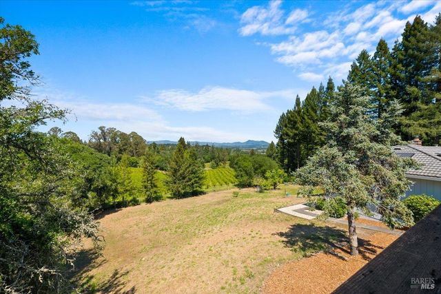 6096 Vine Hill School Rd, Sebastopol, CA 95472