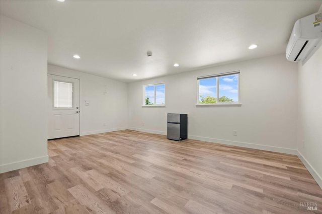 6096 Vine Hill School Rd, Sebastopol, CA 95472
