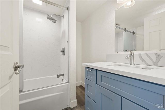 6096 Vine Hill School Rd, Sebastopol, CA 95472