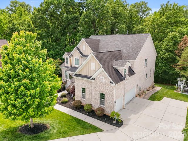 202 Tallow Tree Court, Waxhaw, NC 28173