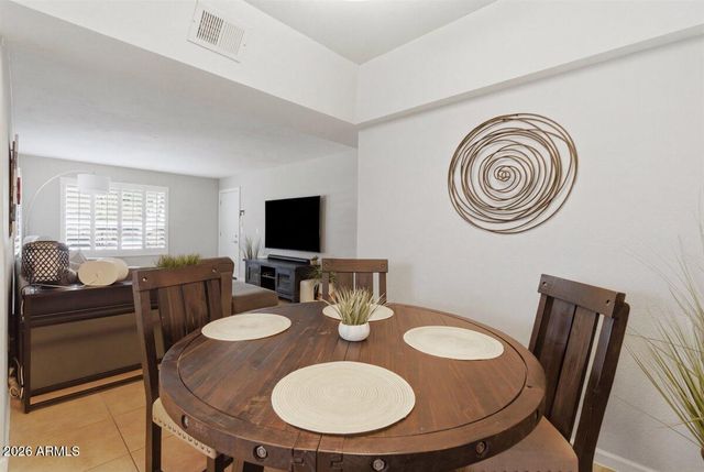 1905 E UNIVERSITY Drive 137, Tempe, AZ 85288