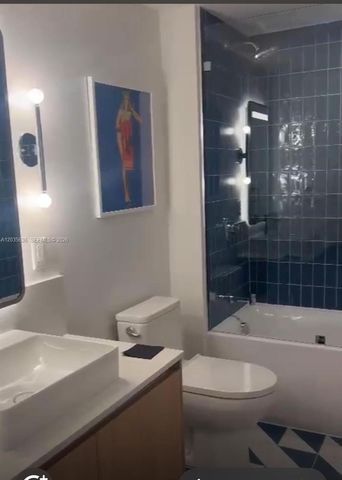 601 NE 1st Ave 1720, Miami, FL 33132