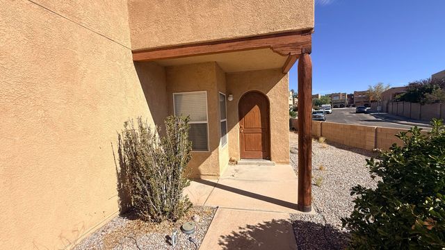 1339 Mountain Vista Drive SE, Rio Rancho, NM 87124